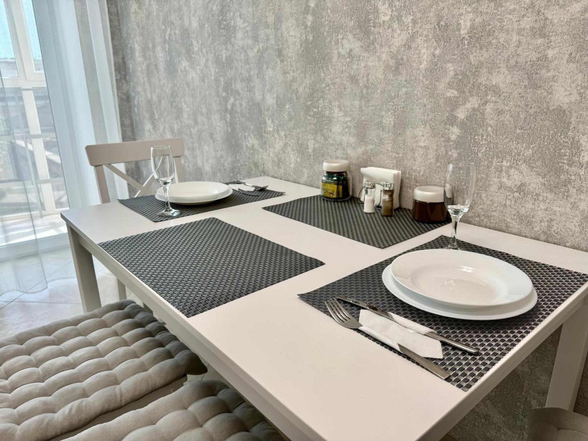 Apartpoltava: Panoramic New By Korpusnyi Park * Poltava